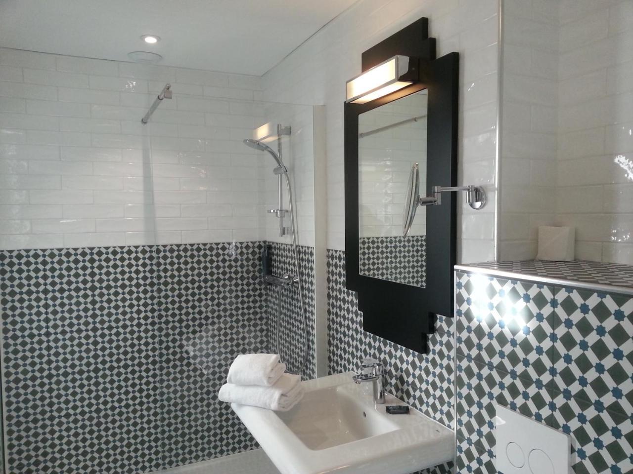 Western Journel Juan-les-pins 3*
