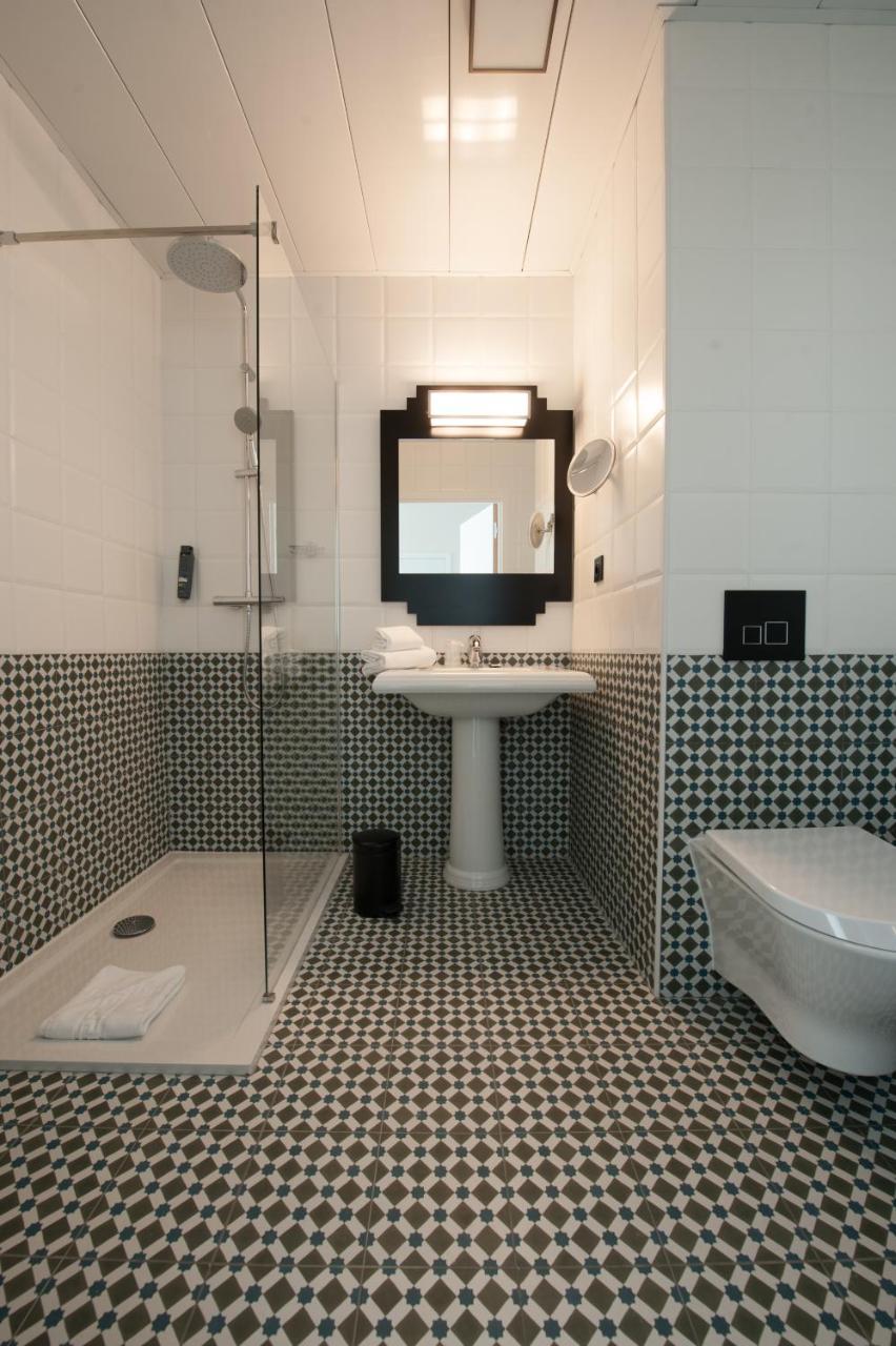 Western Journel Juan-les-pins Hotell